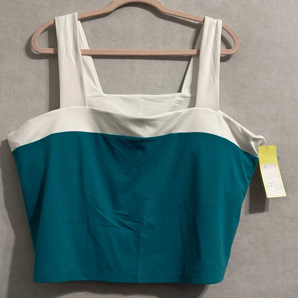Plus size Square Neck Cropped Tank Top All In Motion Green and white NWT
